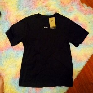 Women's, loose fit, Nike T shirt, New with tags